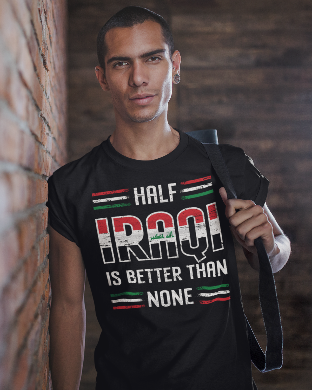 Halb-Iraker ist besser als keiner - Unisex-T-Shirt